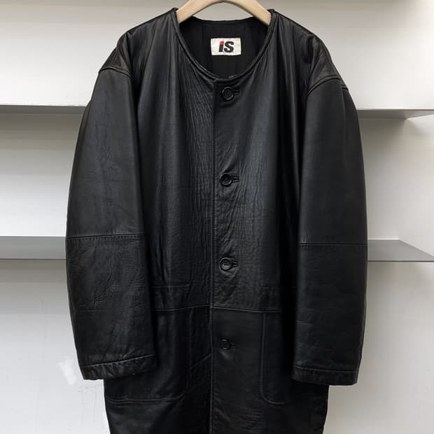 이세이미야케 스포츠 90s I.S 램 레더 코트