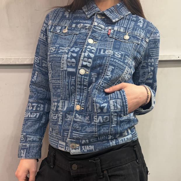 00s LEVIS girlz denim tracker jacket