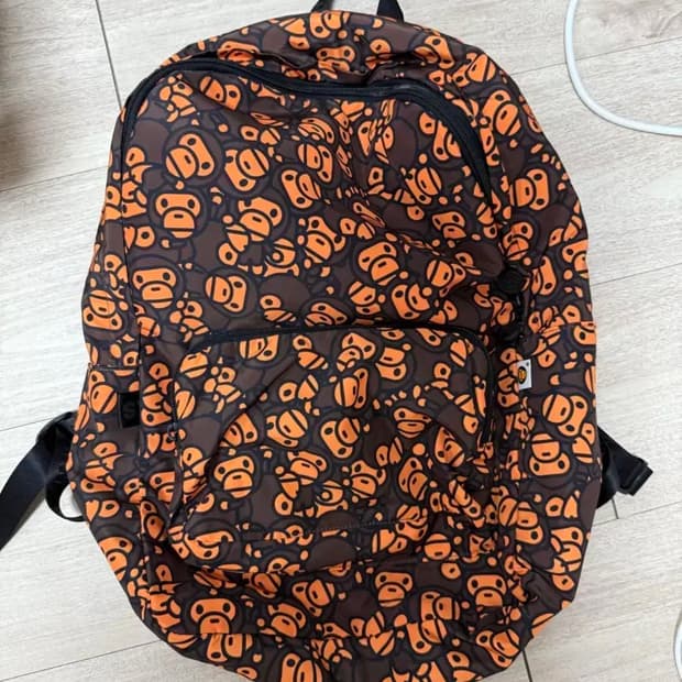 베이프 베이비 마일로 백팩