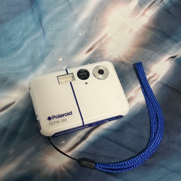 폴라로이드 polaroid izone300카메라