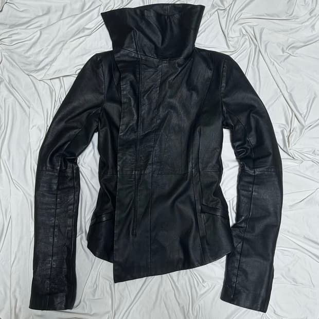 Ekam 하이넥 램스킨 자켓