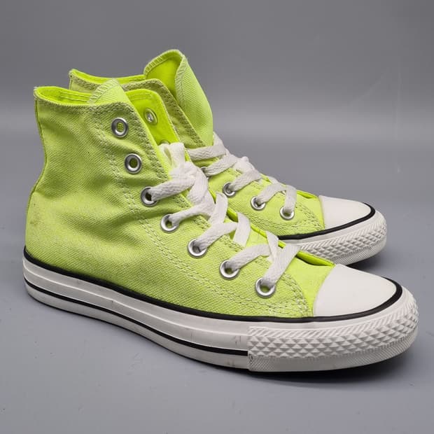 새상품 컨버스 척테일러 여성하이탑230