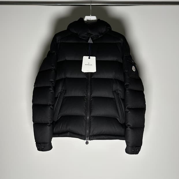 몽클레르 몽제네브르 쇼트 다운 자켓 블랙