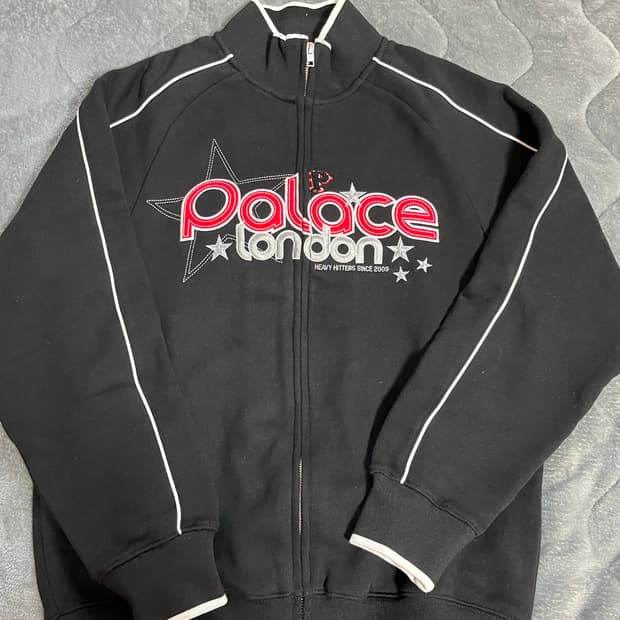 팔라스자켓 판매합니다.