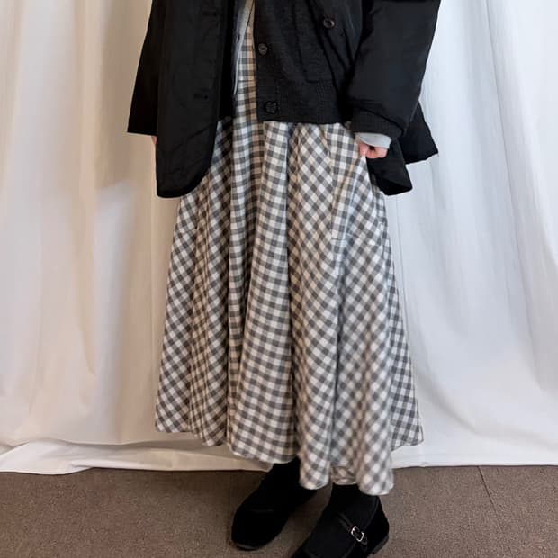 Gingham Flare Long Skirt - Grey