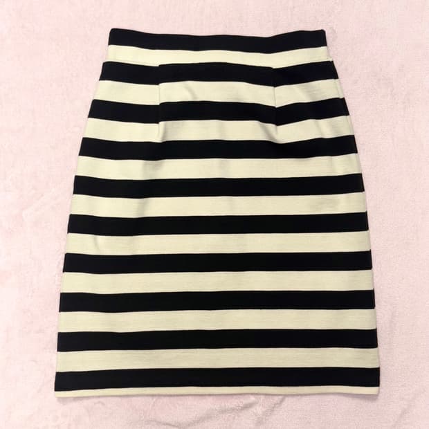 스트라이프 코튼 미디 스커트