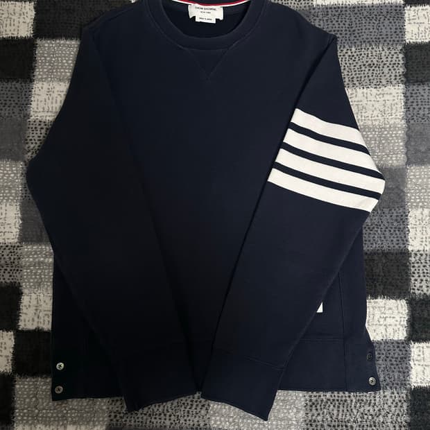 (상태S) 톰브라운 맨투맨 네이비 4사이즈