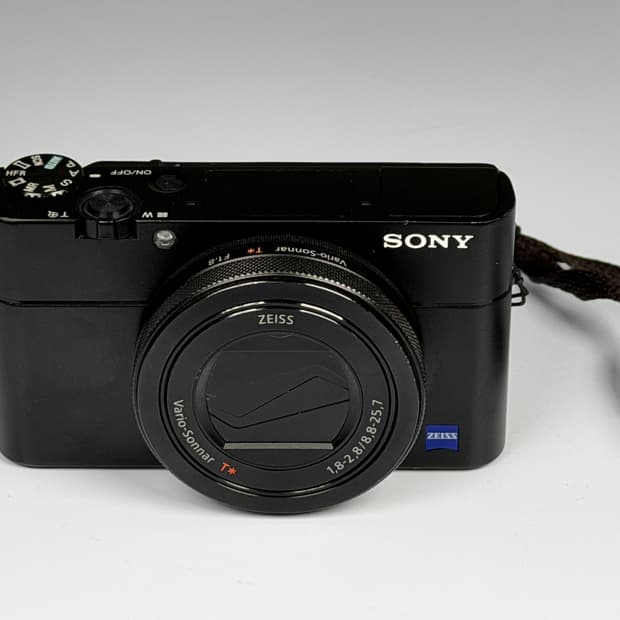 소니 RX100M5A 하이엔드 똑딱이 카메라