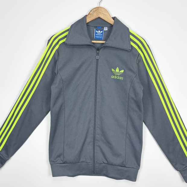 아디다스 유로파 그레이 형광 트랙탑 져지