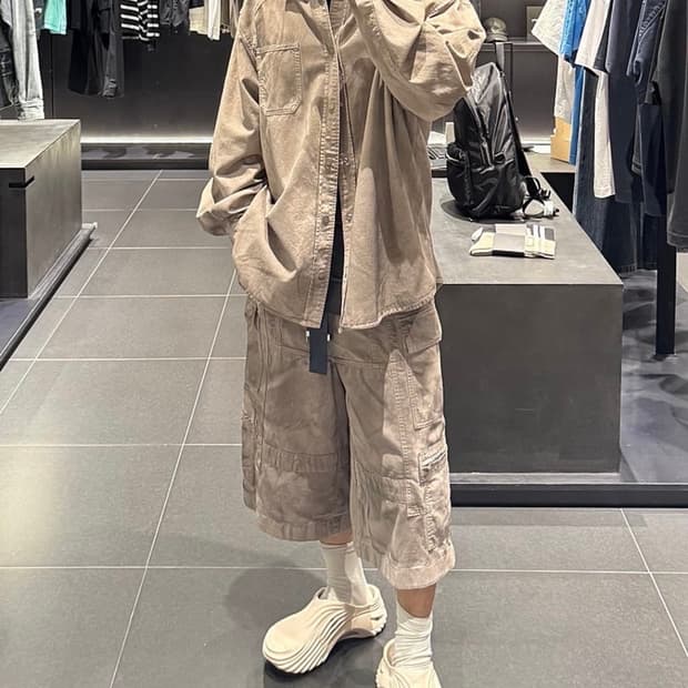 준지 25ss 데님 페인티드 버뮤다 팬츠 48