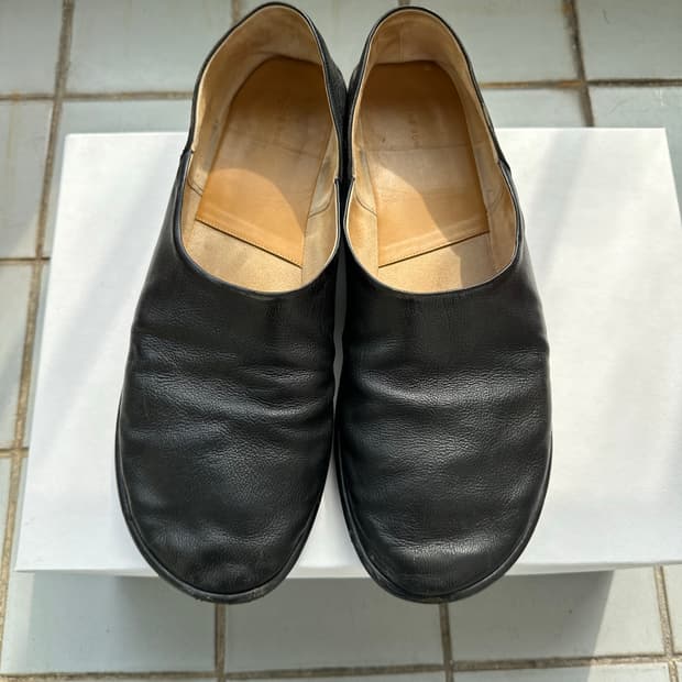 더 로우 카날 슬립온