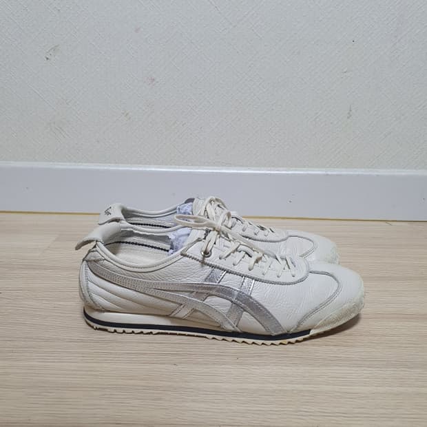 오니츠카타이거 멕시코66 스니커즈 250