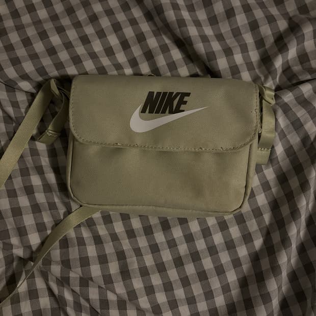 나이키 미니백(해린 가방)