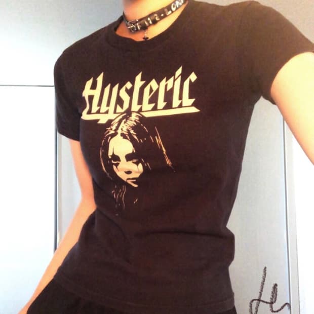 2000‘s HYSTERIC GLAMOUR 걸 프린팅 고딕 반팔티