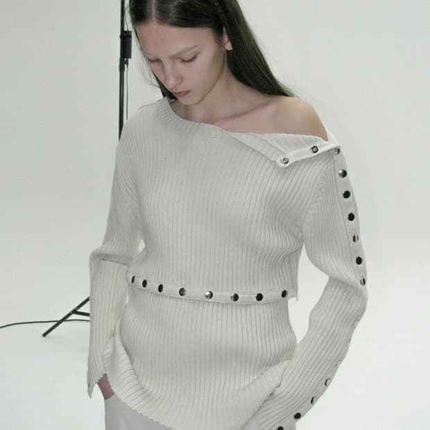 (새상품) 파르티멘토 우먼 투웨이 트랜스폼 리브드 니트 크루넥