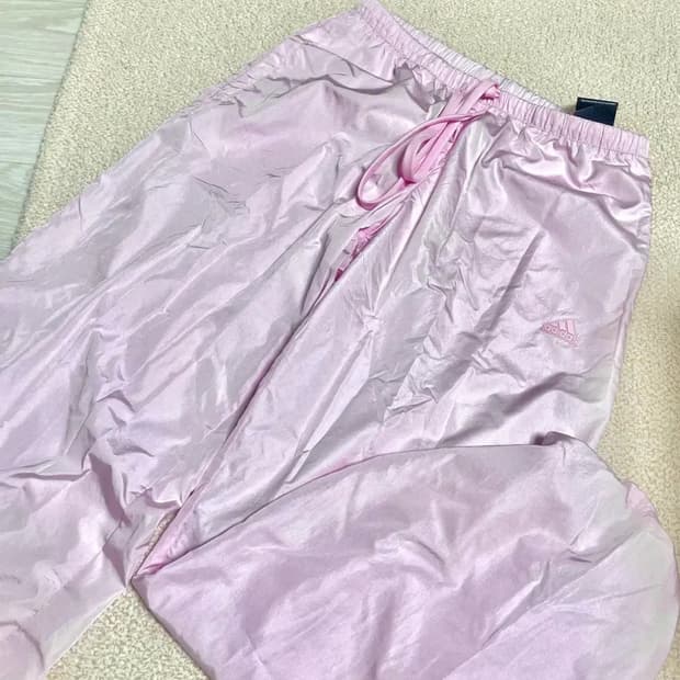 아디다스우먼즈 로우라이즈 라이트핑크 와이드조거팬츠 나일론바스락팬츠