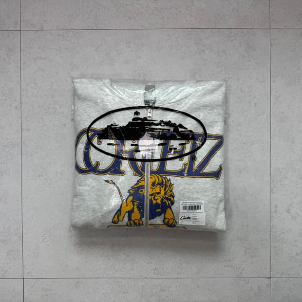 (새상품) 코르테이즈 후드집업