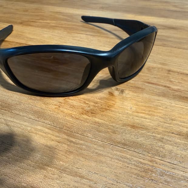 오클리 스트레이트자켓 2.0 (2007)