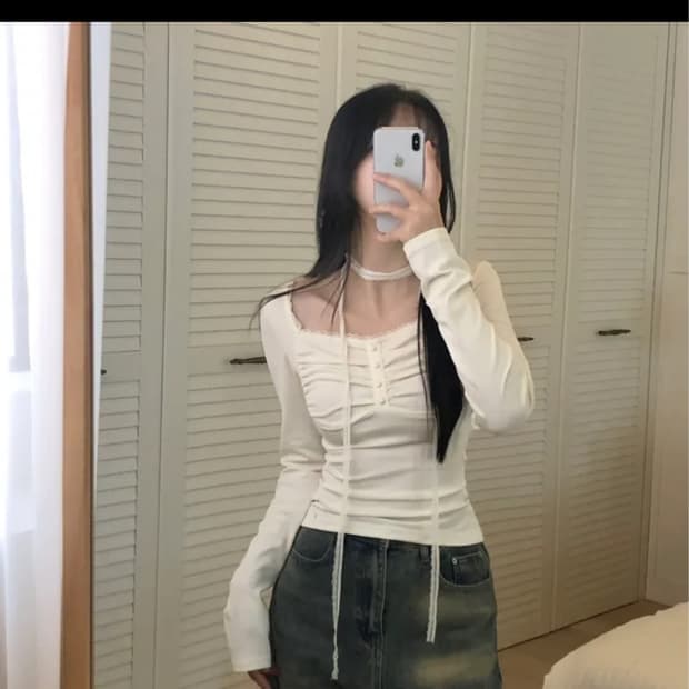 더멋 셔링 스퀘어넥 콩단추 스판 긴팔티셔츠