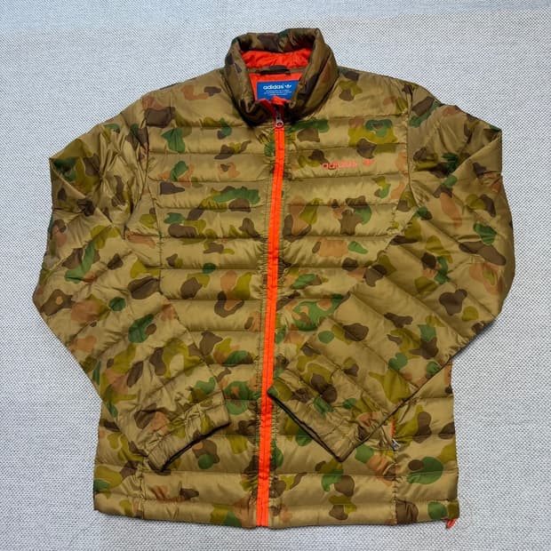 아디다스 카모 경량패딩 자켓