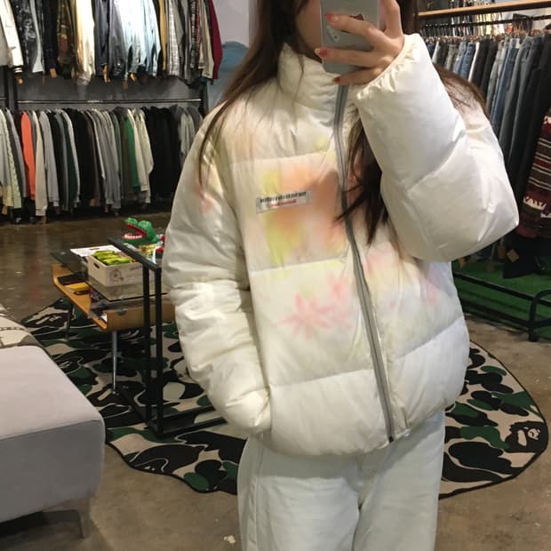 더뮤지엄비지터x마뗑킴 리버시블 패딩 