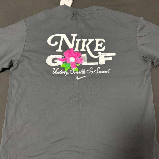 정품새제품 나이키 골프 플라워 골프 반팔티셔츠 2XL 차콜