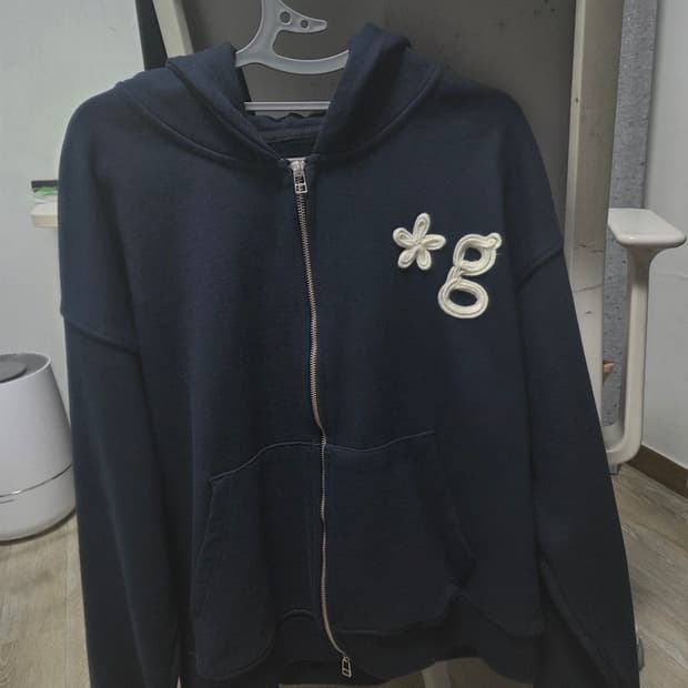 글런든 네이비 후드집업 2사이즈