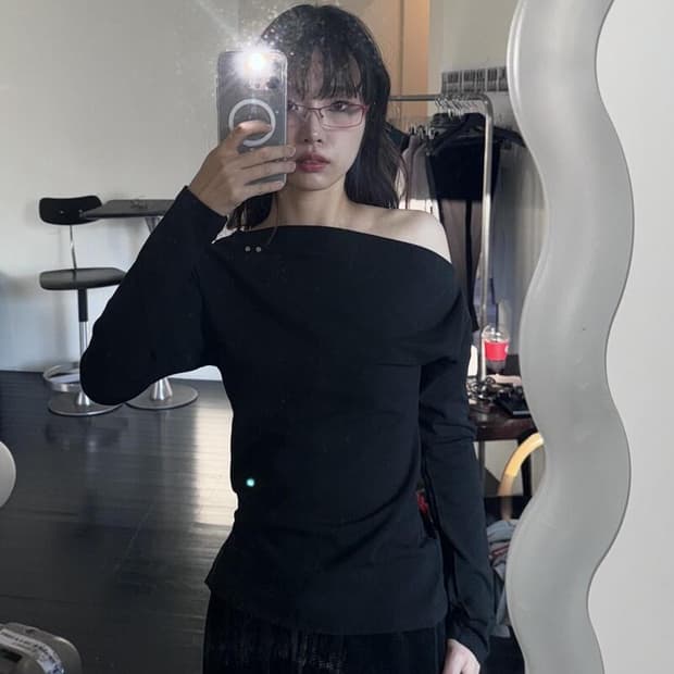 ONSKA ONE-SHOULDER ELASTIC T (BLACK)