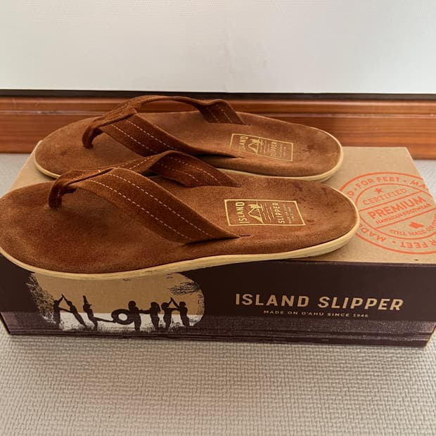 무료배송 - 2회 착용 Made in USA 아일랜드 스웨이드 슬리퍼(피