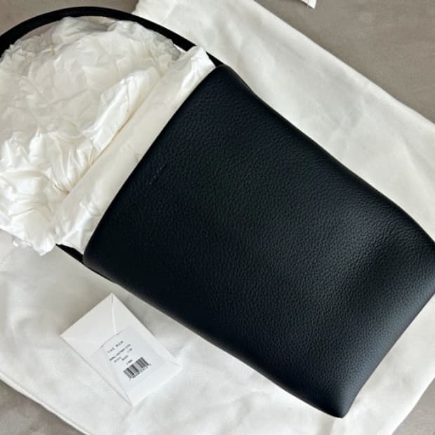 더로우 파크백 스몰 블랙 음각로고 W1314L129 BLK