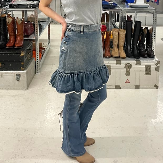 VTG lace-up denim boots cut 레이스업 부츠컷 데님