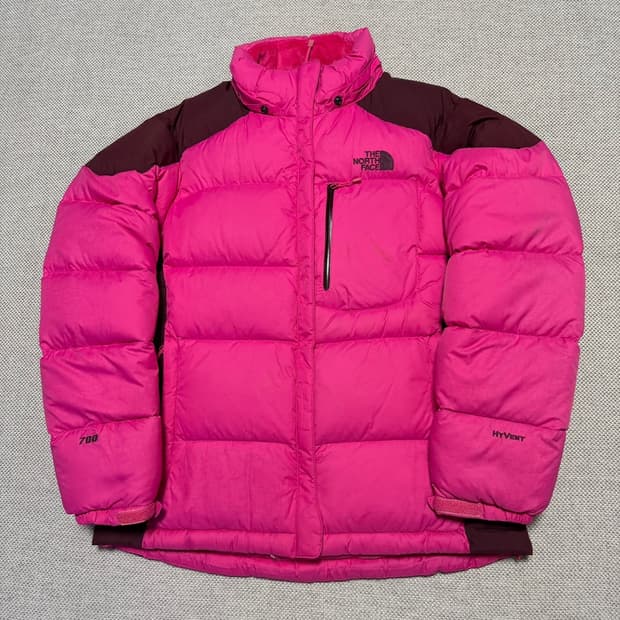 노스페이스 하이벤트 700 패딩