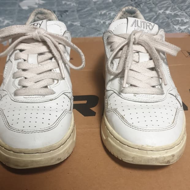 오트리 메달리스트 로우 스니커즈 37(240)