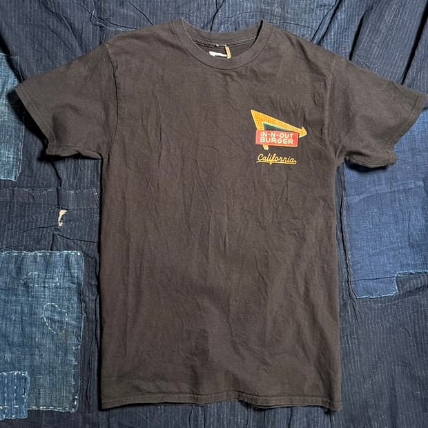 인앤아웃버거 인앤아웃버거 캘리포니아 그래픽 티셔츠 S