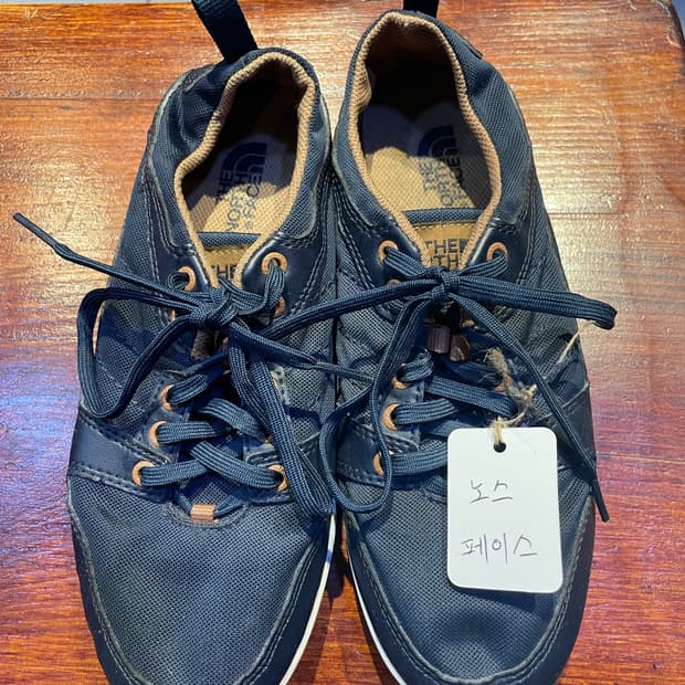 노스페이스 스니커즈 250