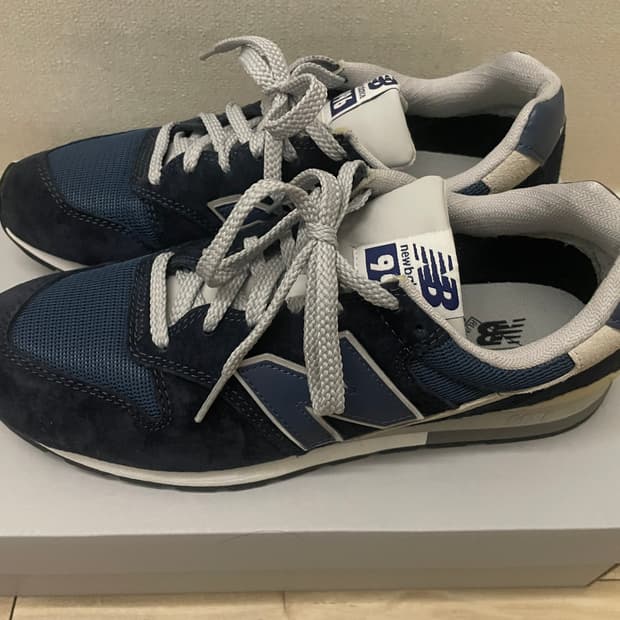 뉴발란스 996네이비 270