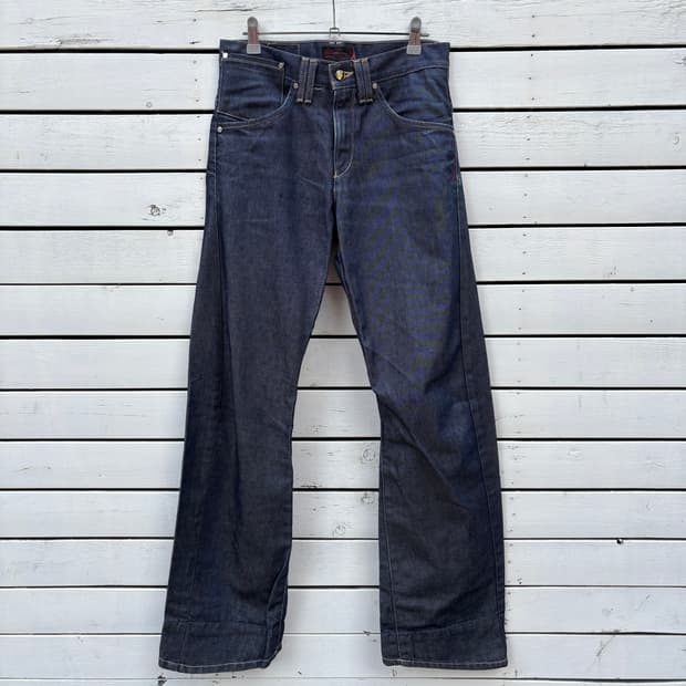 Levi’s 리바이스 엔지니어드진 데님 팬츠