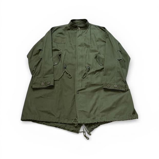 언아웃핏 M-65 오버핏 카키 피쉬테일 파카 