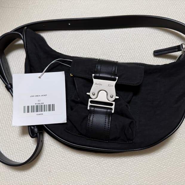 마뗑킴 버클 호보백 블랙