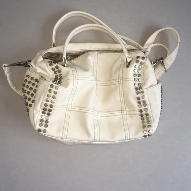 stud bag 스터드 숄더백 아이보리