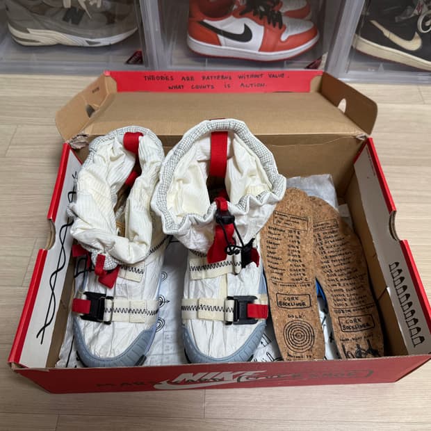 나이키 x 톰 삭스 마스야드 오버슈 3.0