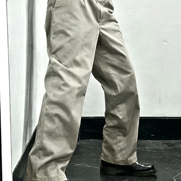 입생로랑- 치노팬츠 애쉬베이지 32