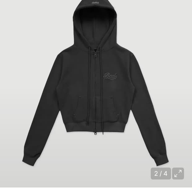 배드블러드 비욘드 소프트 후드집업 블랙