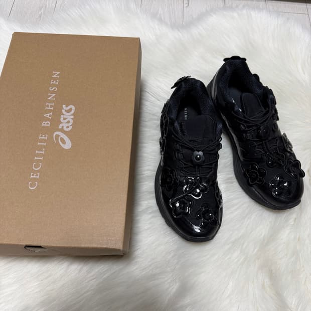 아식스 세실리에반센 젤터레인 블랙240