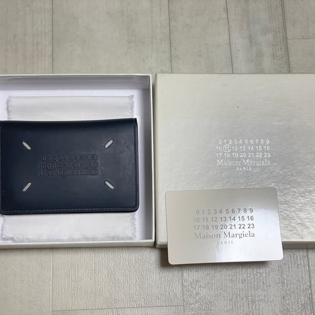 마르지엘라 11에디션 반지갑