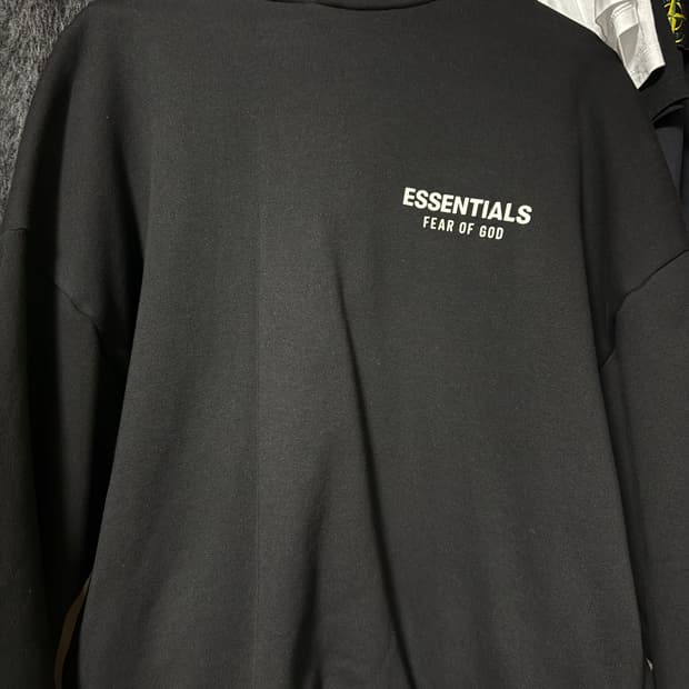 에센셜 essential 후드티 m (크림구매)