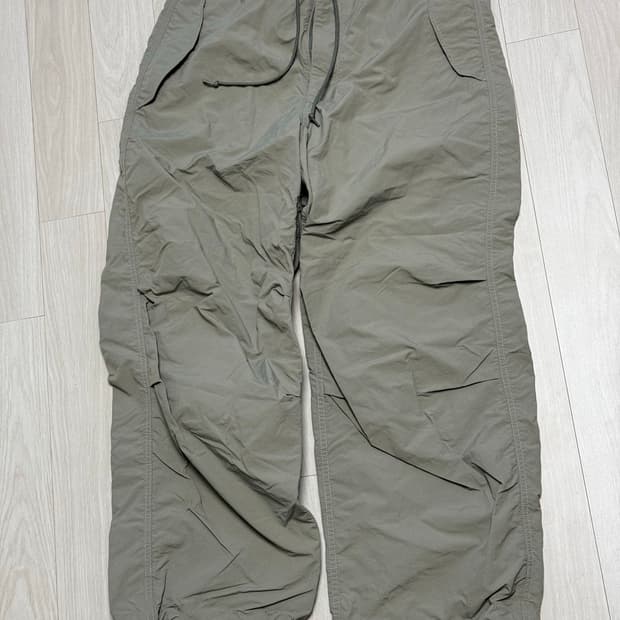 GU 파라슈트 팬츠 그레이 M