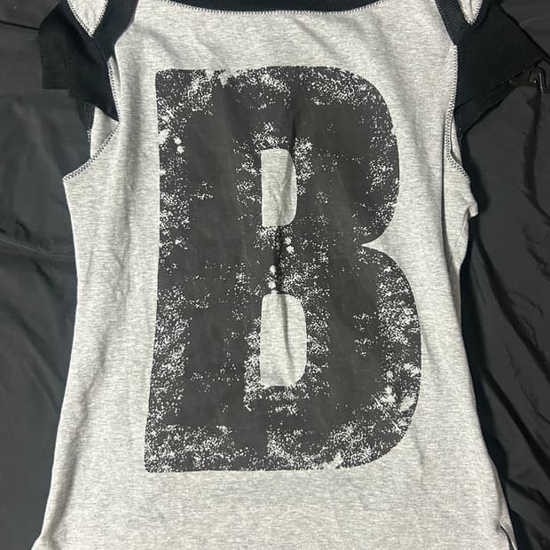 비비안 웨스트우드 티셔츠