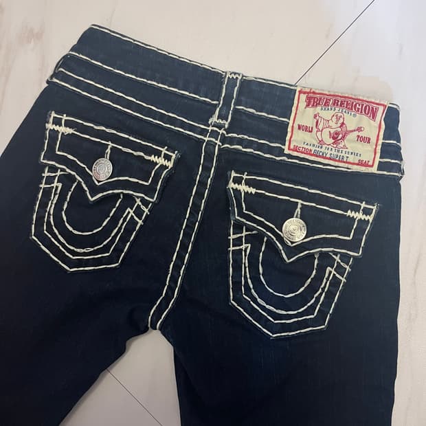 트루릴리젼 BECKY SUPER T 부츠컷 데님팬츠 26