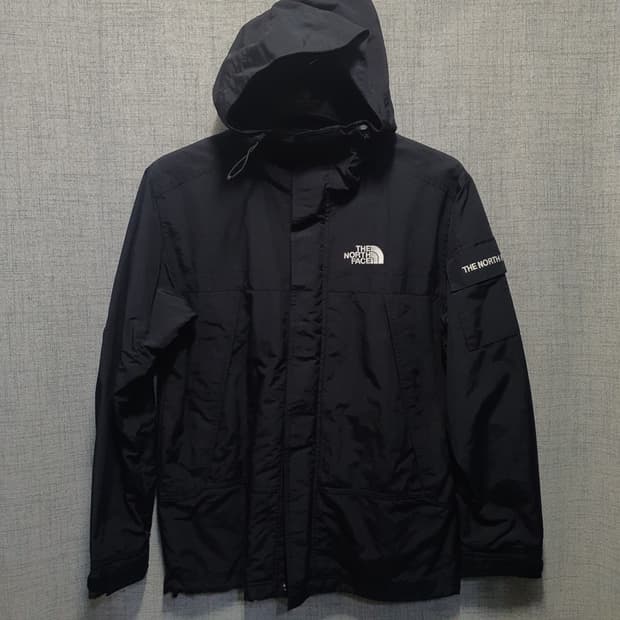 노스페이스 고프코어 블랙 바람막이 후드 자켓 
